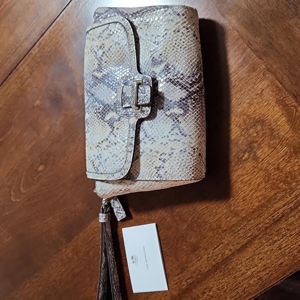 Coach Taylor Clutch Wristlet Snakeskin